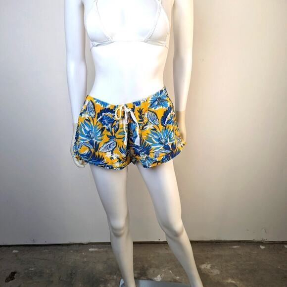J. Crew Floral Shorts - Medium - Picture 2 of 5
